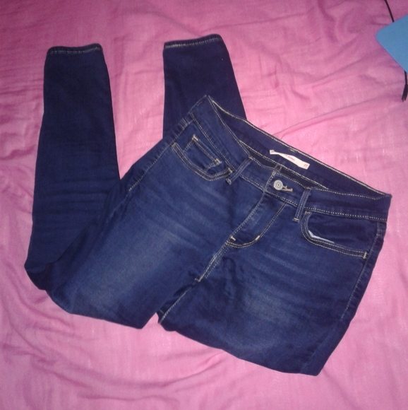 Dark Blue Levis Jeans - Picture 1 of 4